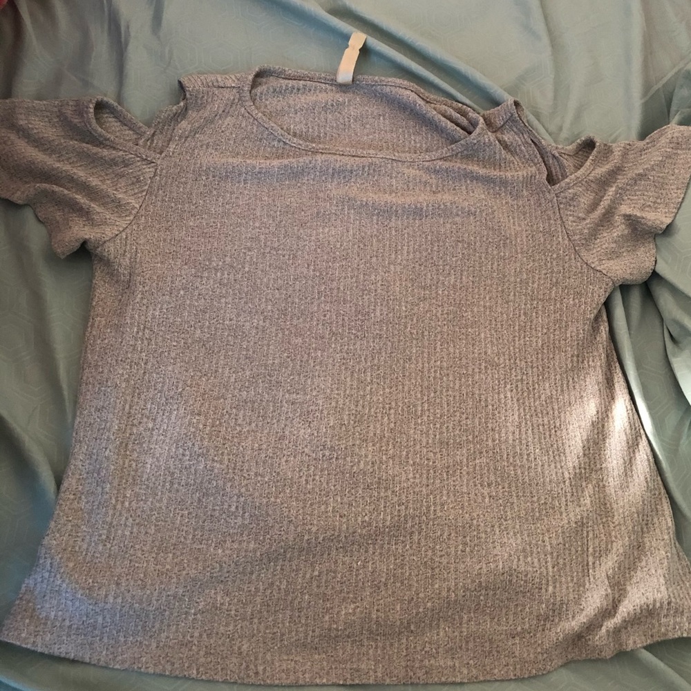 Cute grey blouse